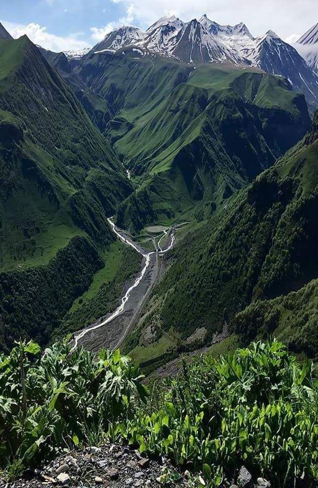 ყაზბეგი-გერგეთის სამება-გუდაური-ანანური-ჟინვალი..