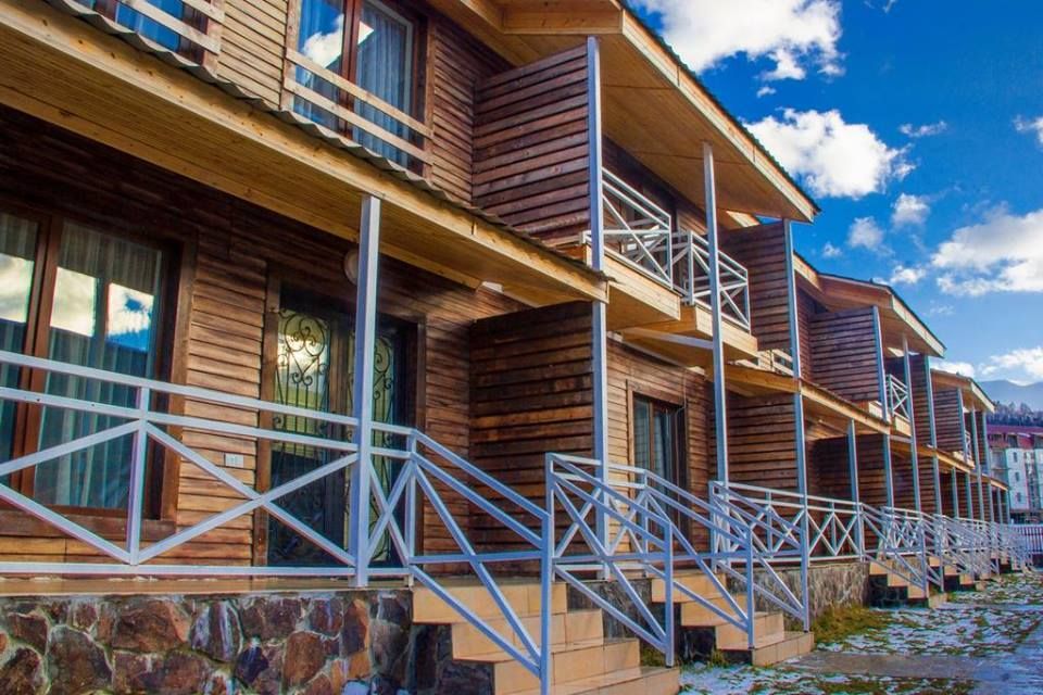 კოტეჯები ბაკურიანში