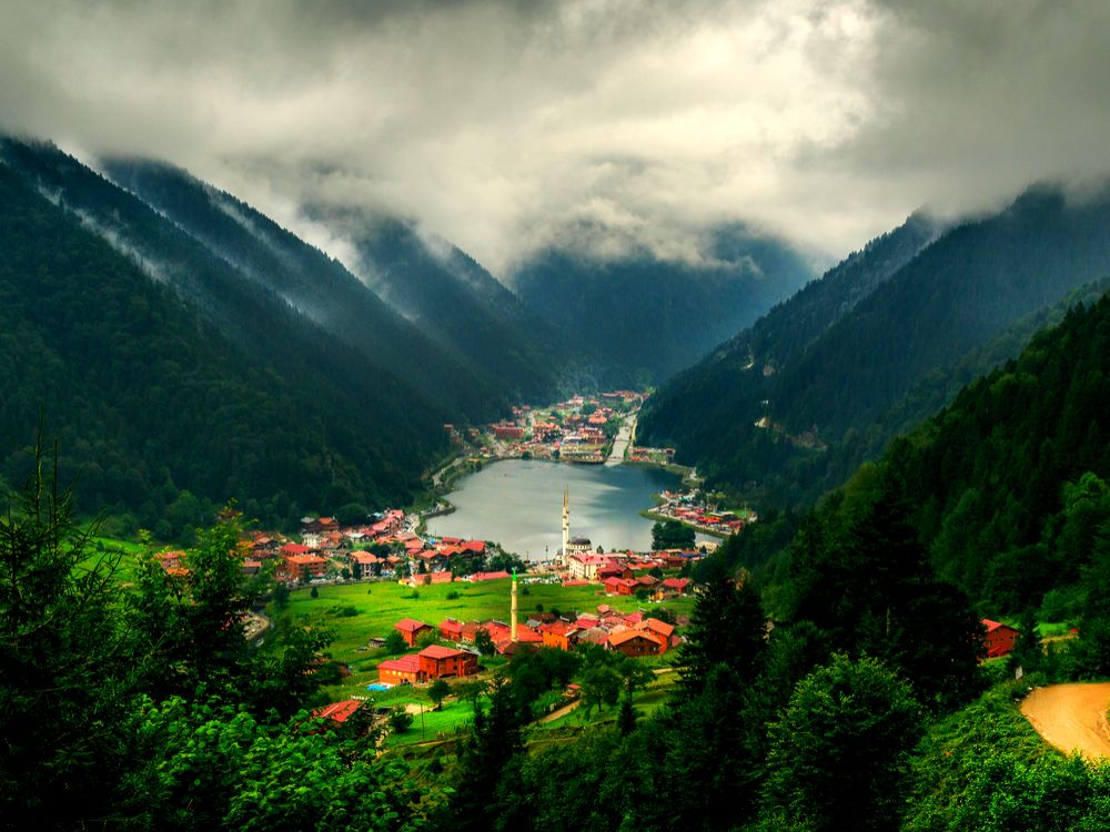 Trabzon-Uzingol Lake-Sumela Monastery 9-10-11 November!