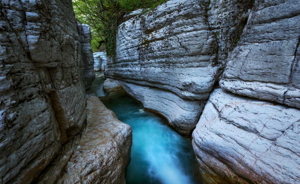 ტური საქართველოს ნებისმიერ კუთხეში!