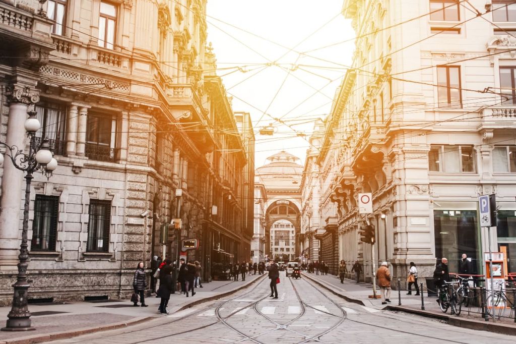 იჩქარეთ!! - მილანი / იტალია