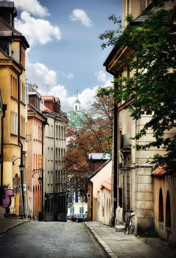 მოგზაურობა პოლონეთში 