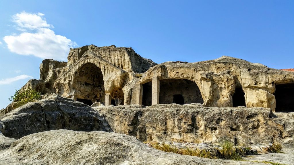 უფლისციხე, ქვახვრელი, ნადარბაზევის ტბა, ატენი