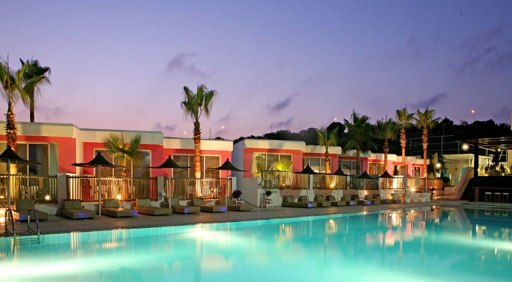 დაისვენე აია ნაპაზე საუკეთესო ფასად!