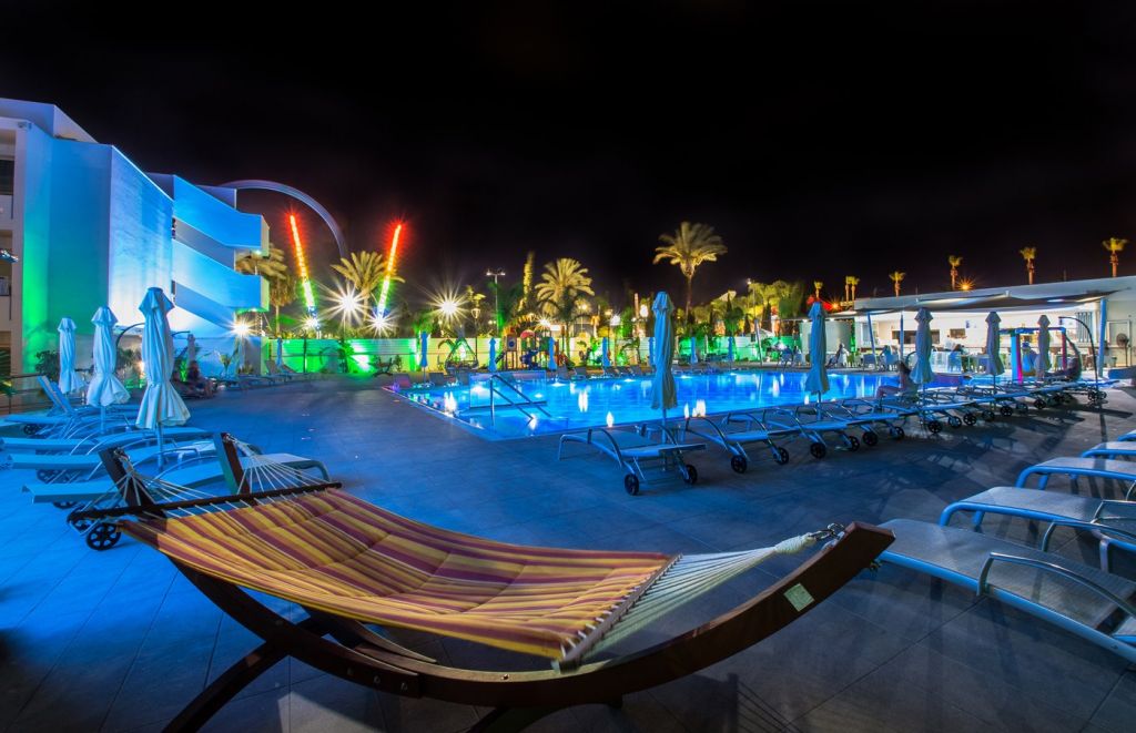 დაისვენე აია ნაპაზე საუკეთესო ფასად!