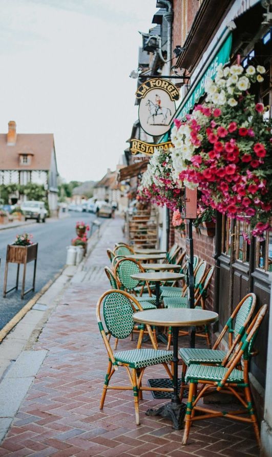 მოგზაურობა ნიცაში 