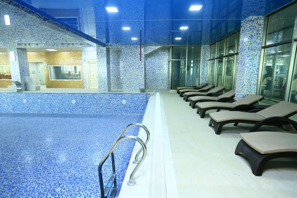 შეხვდი ახალ წელს გამოცდილ კომპანიასთან ერთად! 