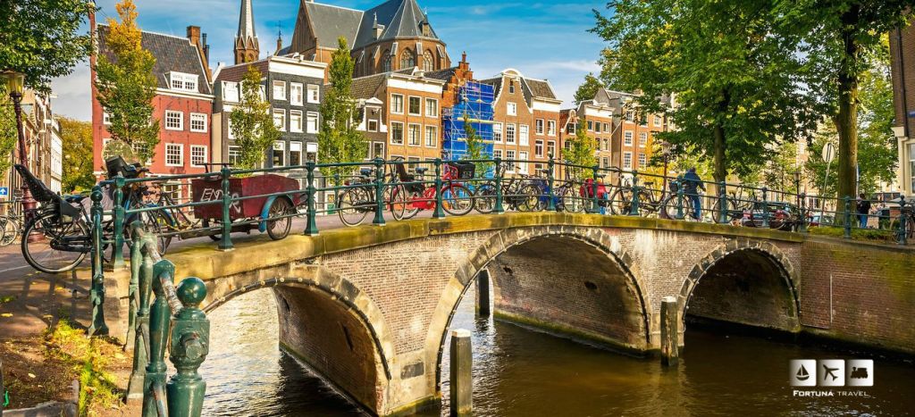 ამსტერდამი !