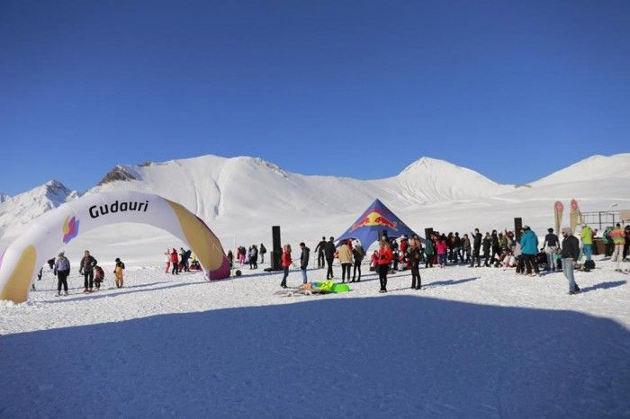 სეზონის გაახსნა გუდაურში სულ რაღაც !