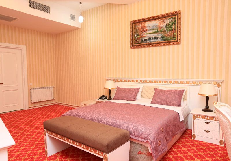 შეხვდი ახალ წელს გამოცდილ გიდებთან ერთად!