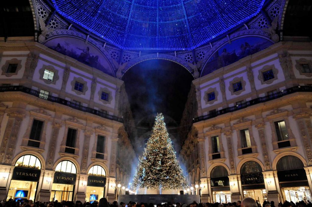 New Year In Milan /Italy from 725 Gel (Include Air Tickets)