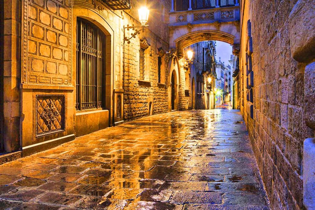 დღე ბარსელონაში + Sagrada Familia-ს შესასვლელი ბილეთი საჩუქრად!