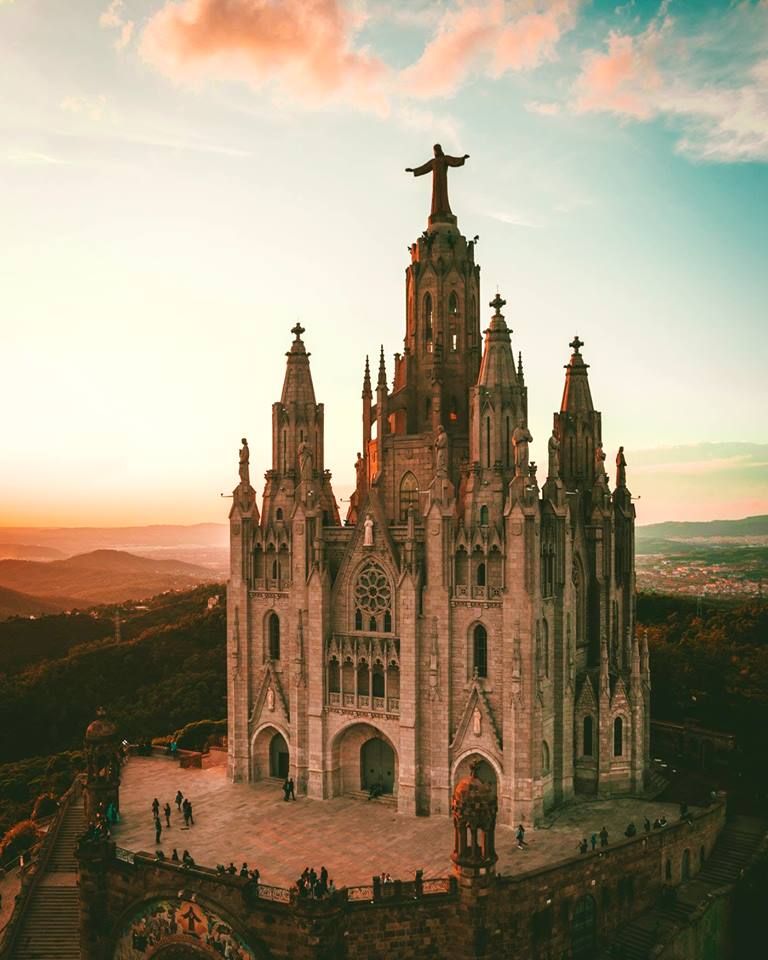 ესპანეთი -ბარსელონა! სრული საგზურის ღირებულება !