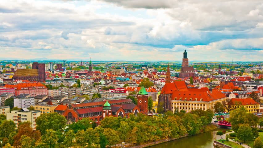 პოლონეთის ორი ულამაზესი ქალაქი და დაუჯერებელი ფასი სრულ ტურისტულ პაკეტზე 