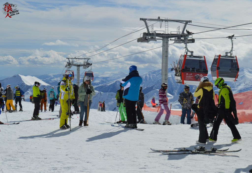 გუდაური , და იანვარს