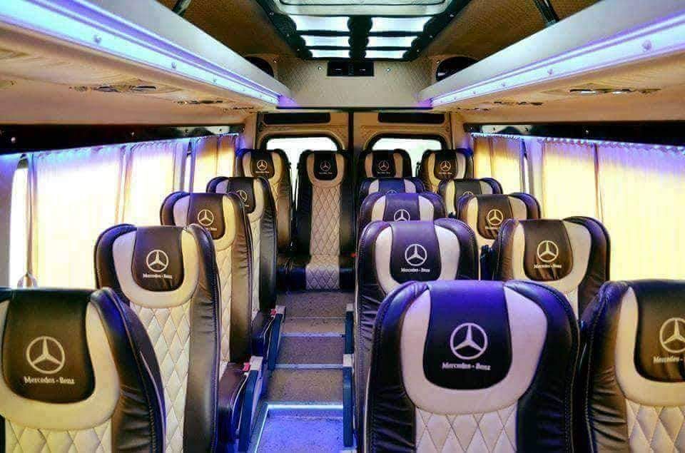 ქირავდება მიკროავტობუსი