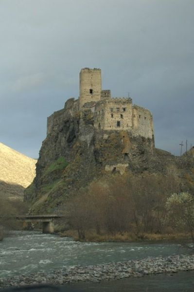 ვარძია, ხერთვისის ციხე, რაბათი, მწვანე მონასტერი, ბორჯომი . . .