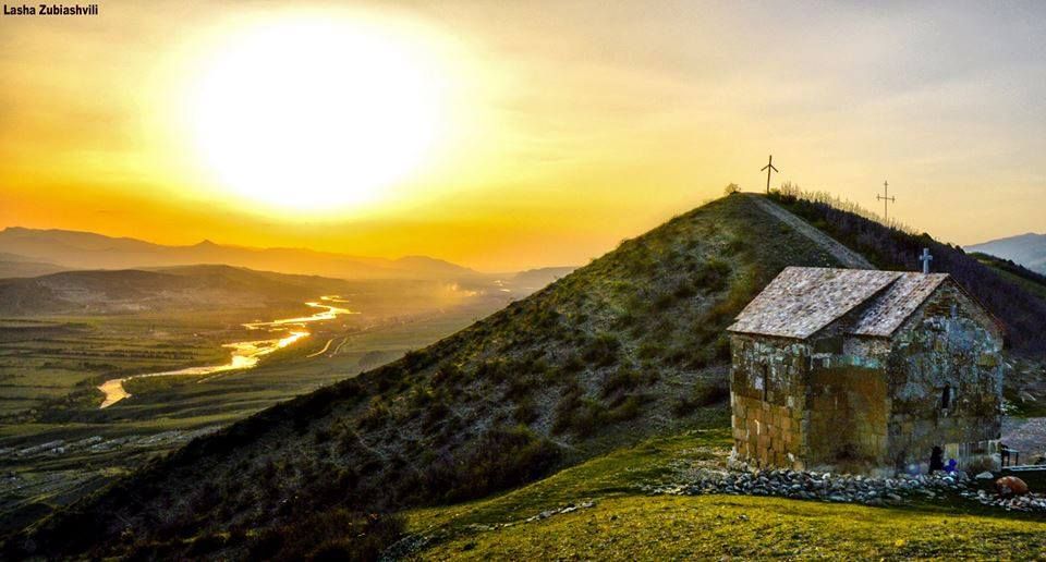 ნინოობა თხოთის მთაზე (თეთრახევი, სამთავისი, გრაკლიანი და ა.შ.)