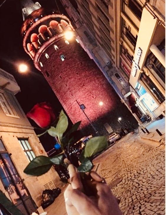 ვალენტინობა სტამბოლში