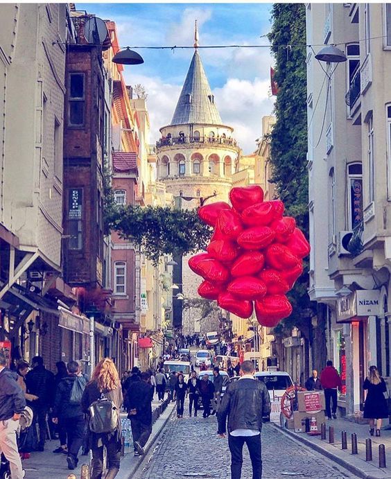 ვალენტინობა სტამბოლში