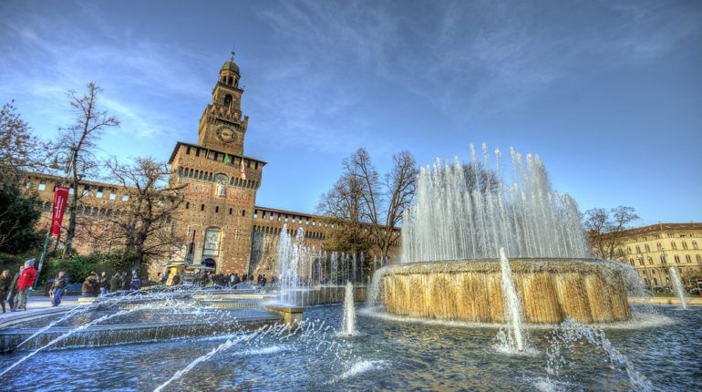 მილანი -