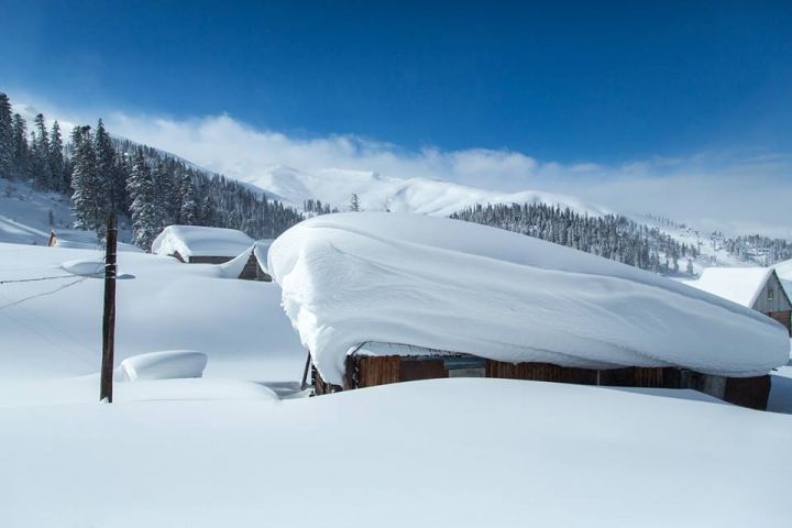 ტური: თოვლიანი ბახმარო