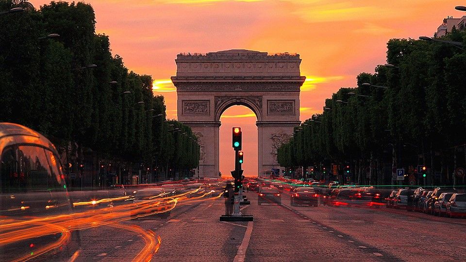 დღის შემოთავაზება ! საფრანგეთი პარიზი !