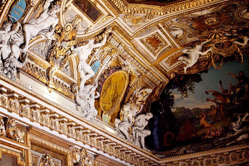 პარიზი გელოდება შენ --->