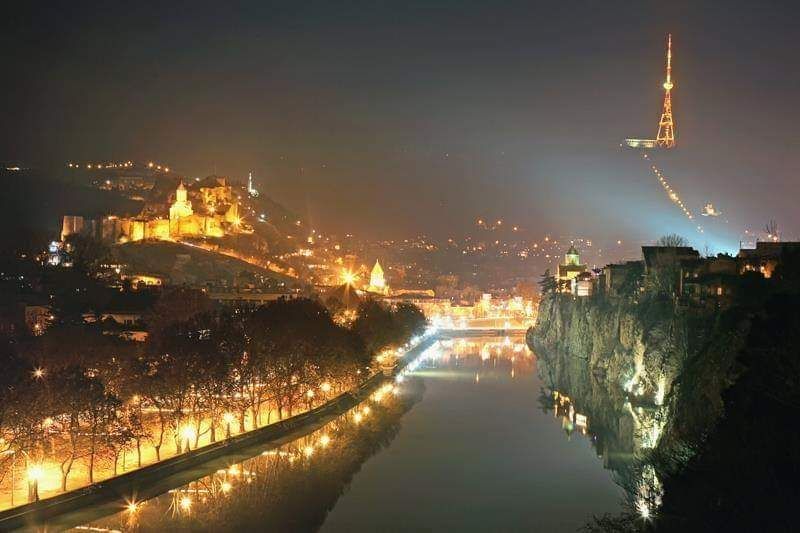 რამ რაც აუცილებლად უნდა ნახოთ თბილისში