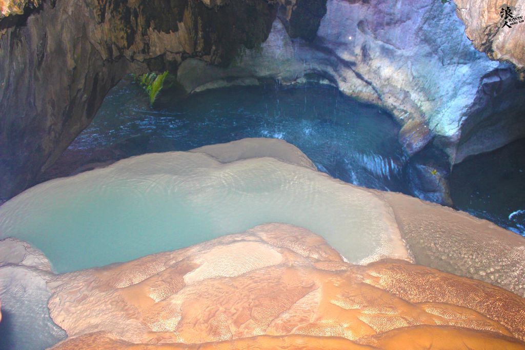 მოირონინე უცნობი სომხეთი - აპრილს