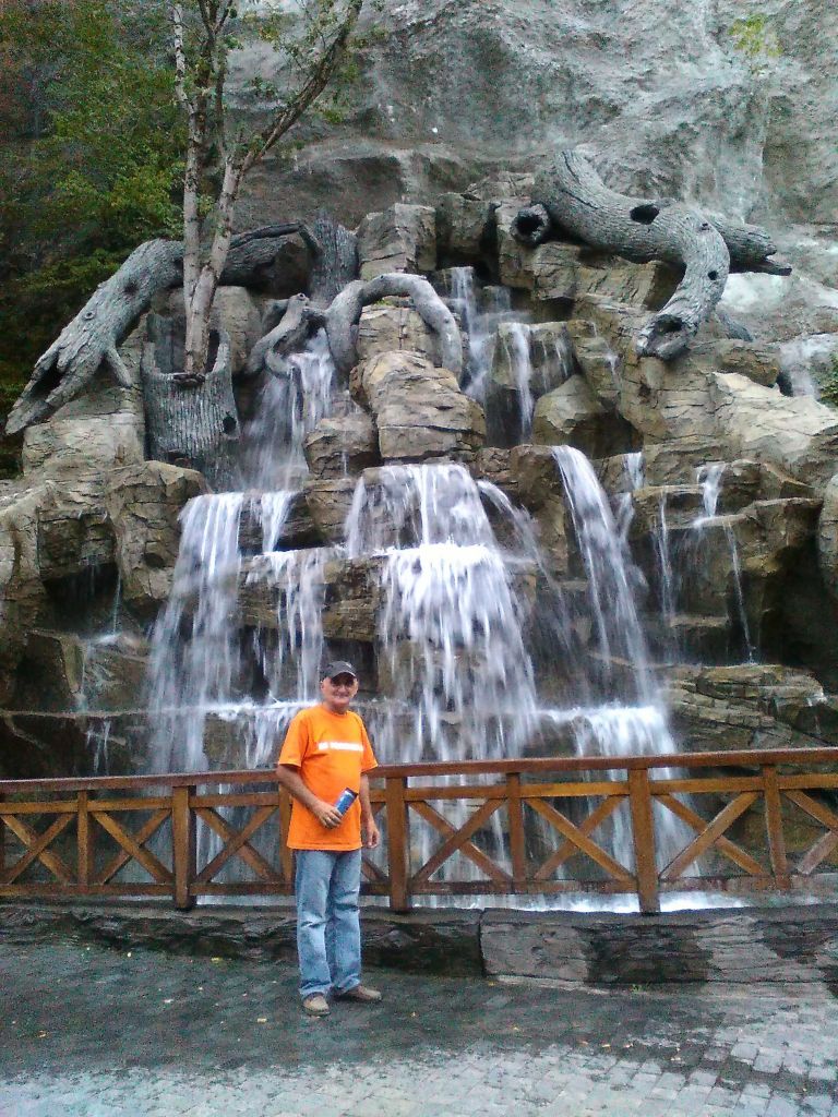 თბილისი - ბორჯომი - ლიკანი - რაბათი - ვარძია - თბილისი .