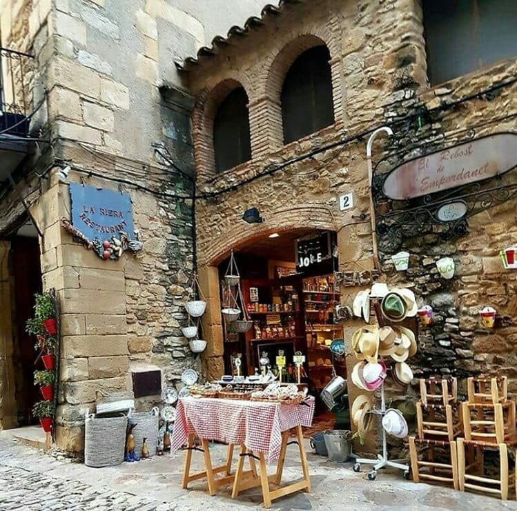 ◣ ბარსელონა / კოსტა -ბრავა/ პერატალადა ✈️