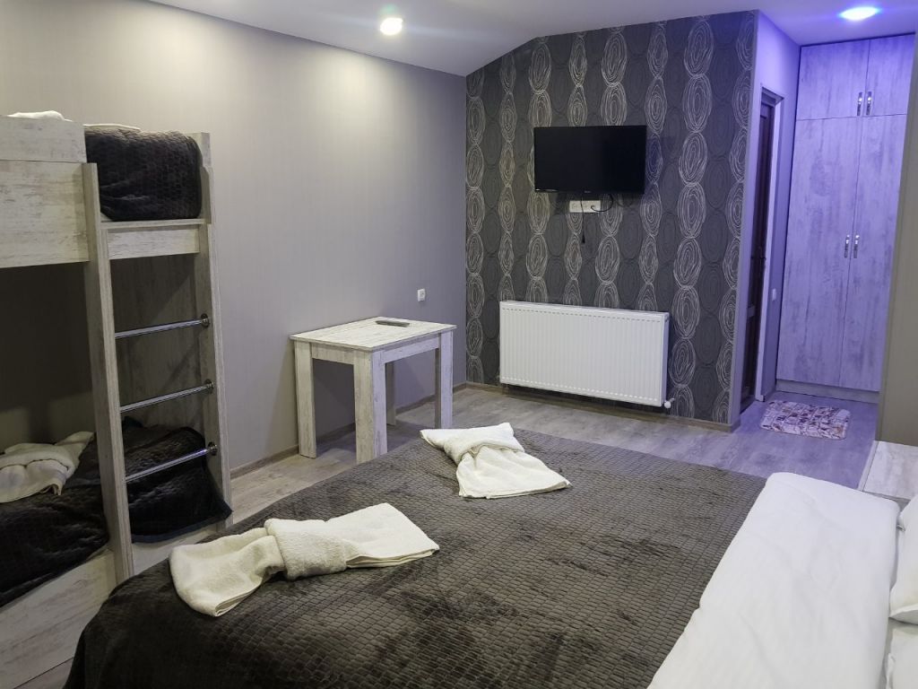 ქირავდება კოტეჯი