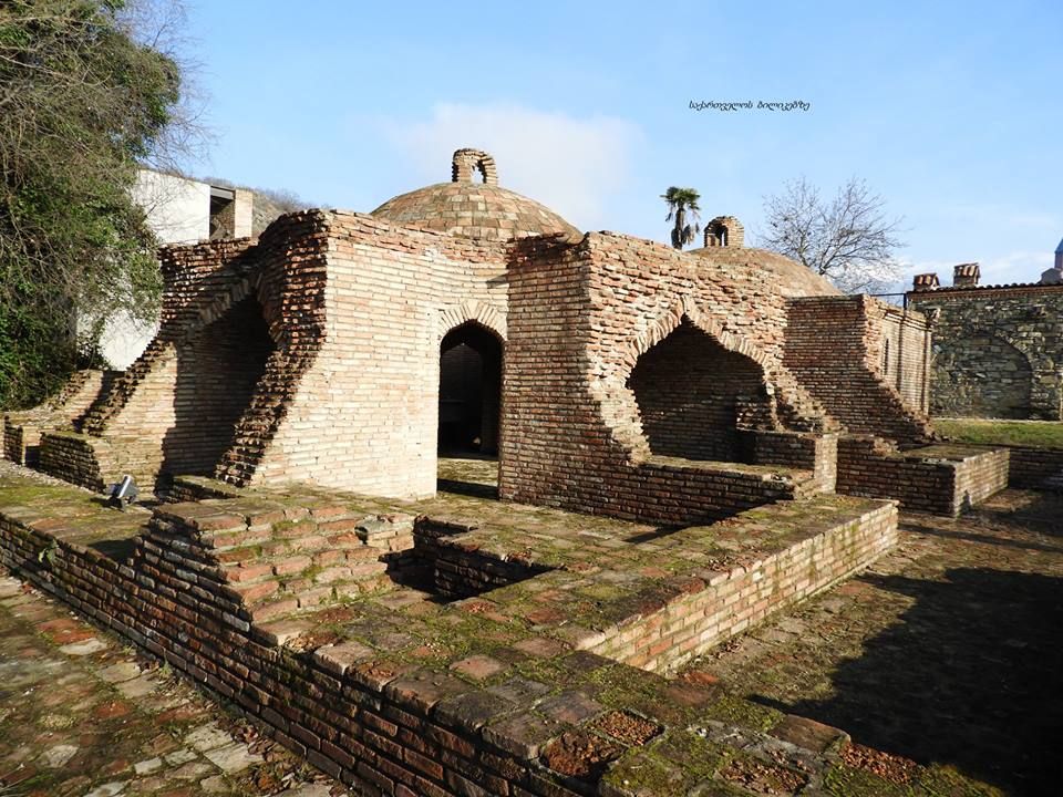 ქინძმარაული, შიოს მარანი, ილიას ტბა, ნეკრესი და ა.შ.