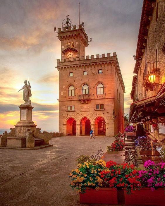 რომი / ფლორენცია / მონტეკატინი-ტერმე / ბოლონია / ვენეცია / რიმინი / სან მარინო