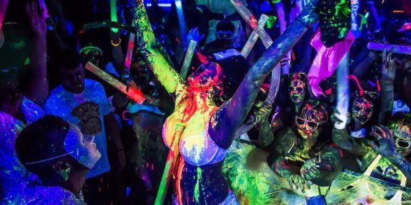 უსაზღვრო გართობა აია ნაპაზე