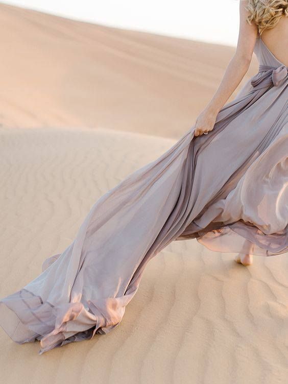 ლარად დუბაი. ქვიშაში აღმოცენებული ამბიციური ქალაქი