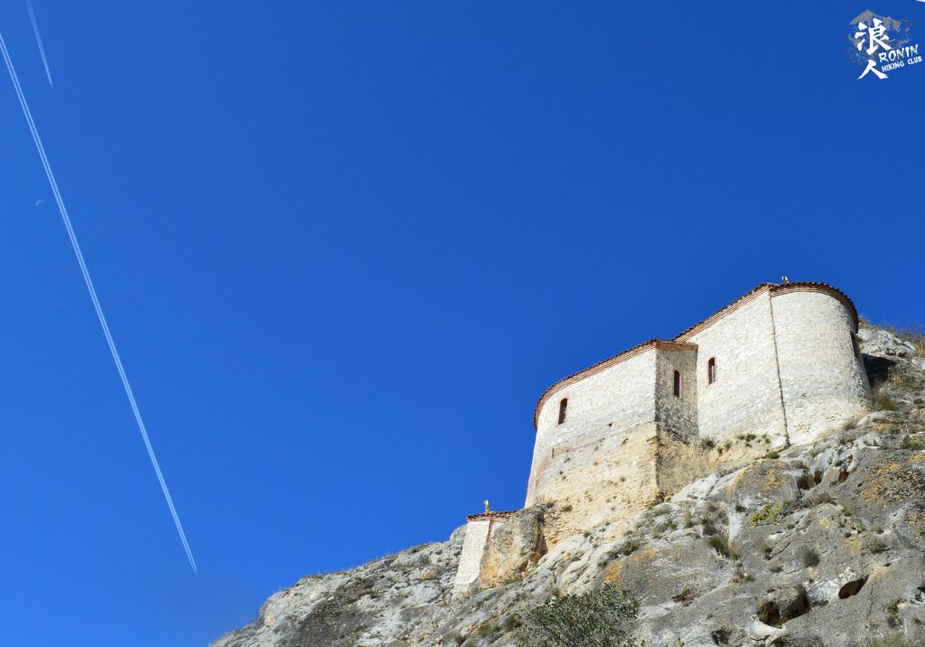 მოირონინე ელიას მთა, დალის ტბა, ტახტითეფას ტალახის ვულკანები მარტს