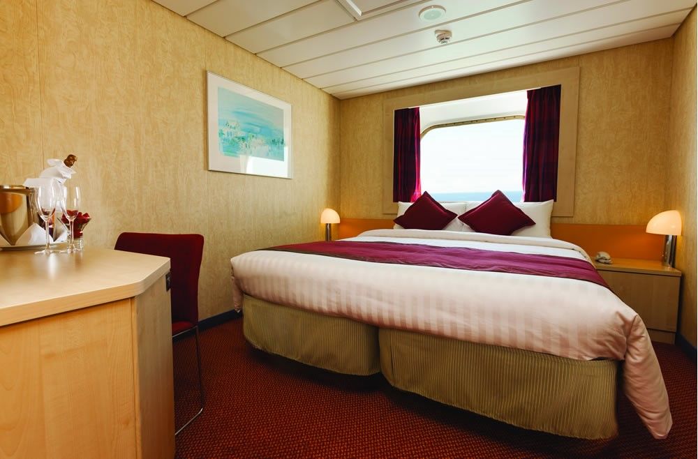 КРУИЗ Лайнер: Costa Luminosa