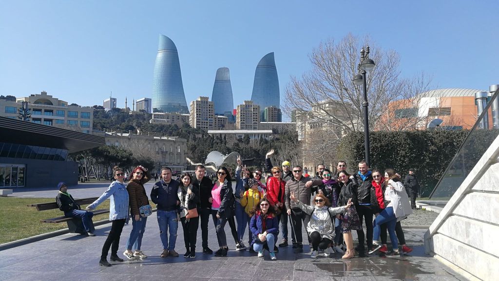 ტური ბაქოში! დასვენება ქალაქის დათვალიერებასთან ერთად