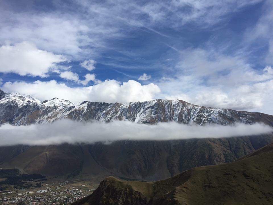 ერთდღიანი ტური ულამაზეს ყაზბეგში-ანანურში-გუდაურში.....