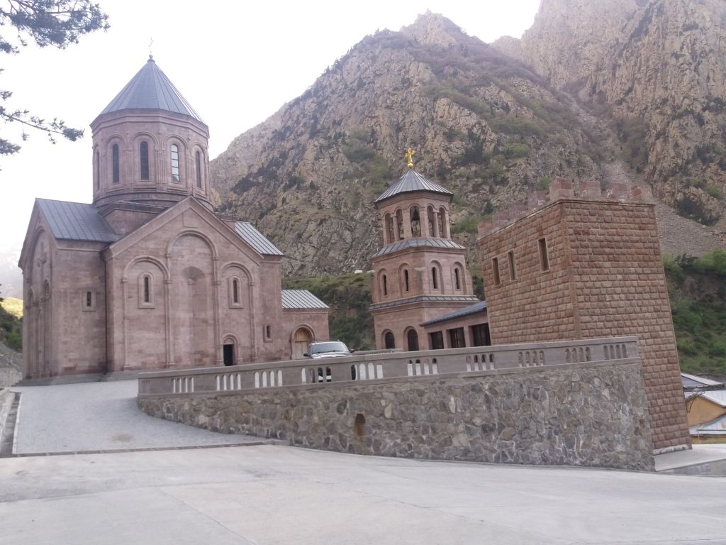 ერთდღიანი ჯიპ-ტური ყაზბეგში! (გერგეტი+დარიალი)