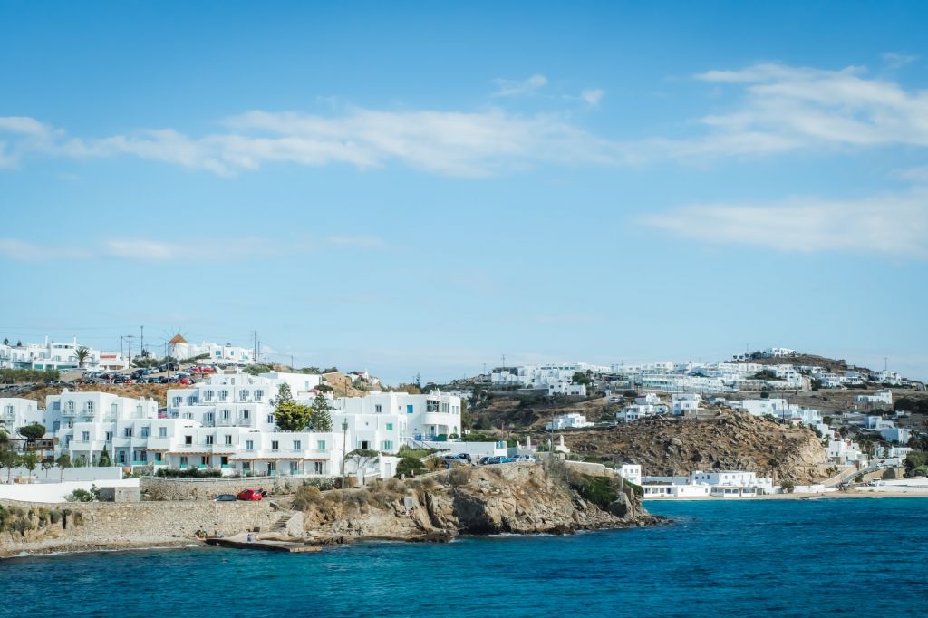 მიკონოსი-ათენი