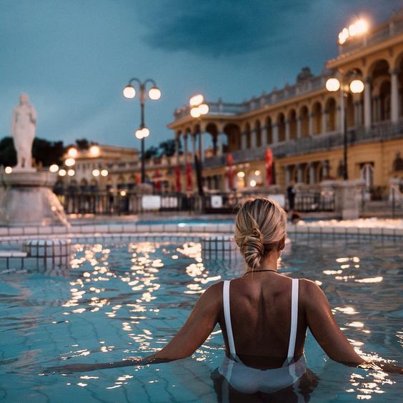 ₾-ად დღე ულამაზეს ბუდაპეშტში