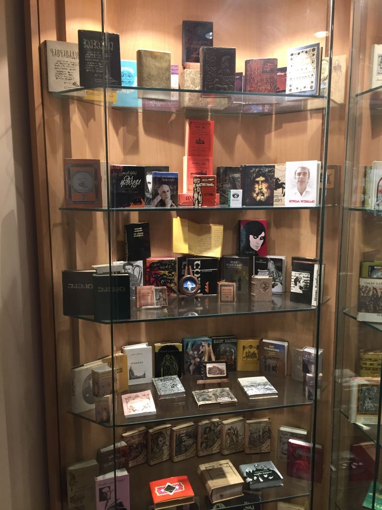 ტური ბაქოში - მატარებლით ან სამარშუტო ტაქსით