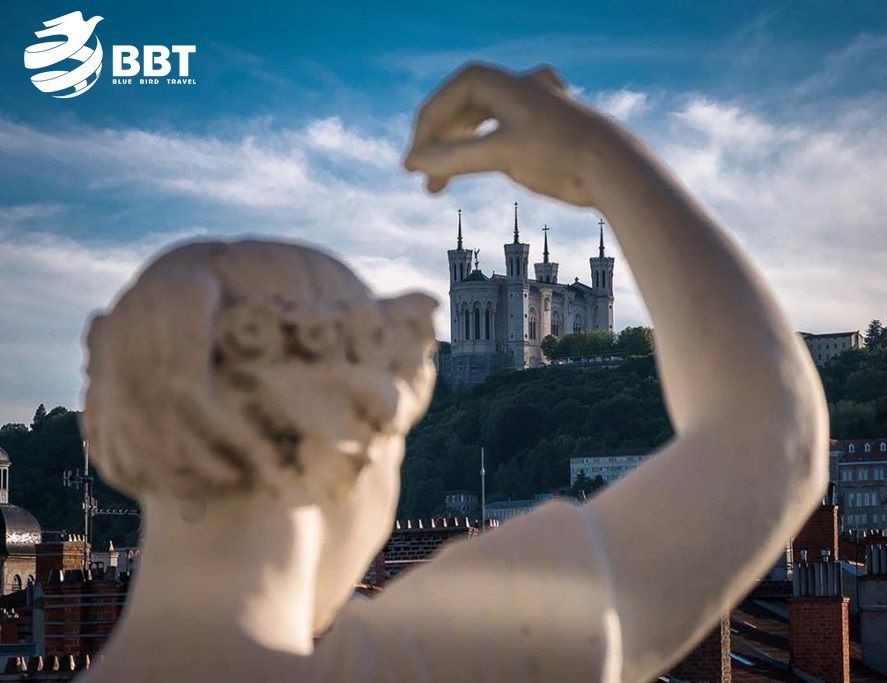 საექსკურსიო ტური საფრანგეთში!