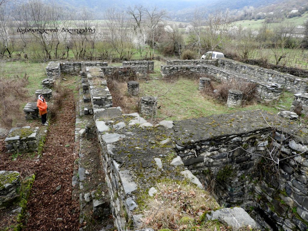 უცნობი ყვარელი