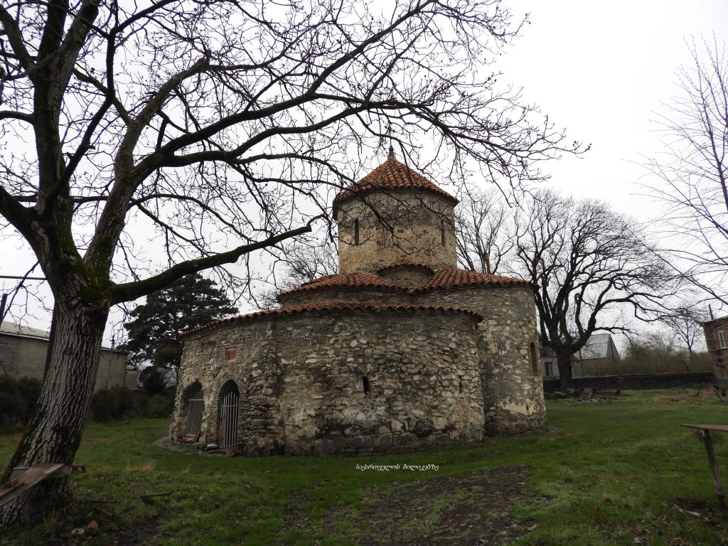 უცნობი ყვარელი