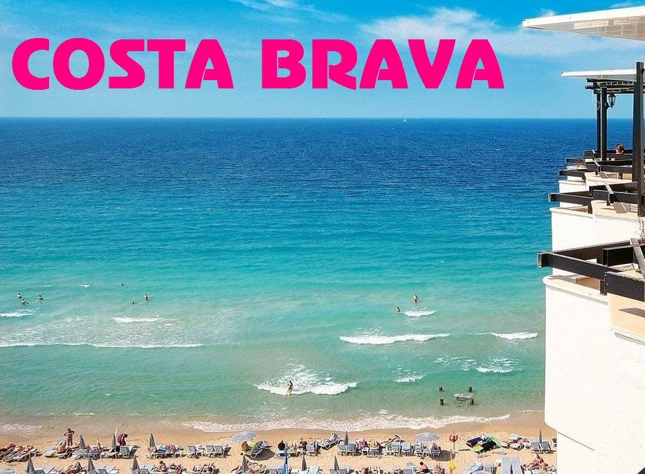 ◣ კოსტა ბრავა - ლარი