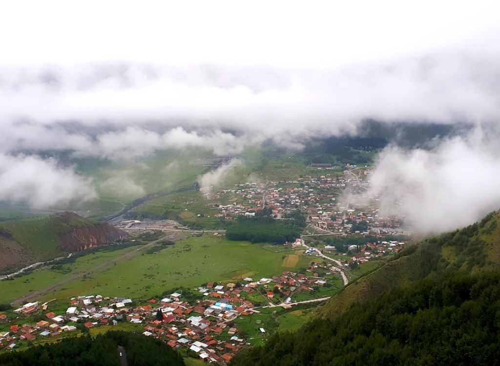 ერთდღიანი ტური ულამაზეს ყაზბეგში გერგეთზე ასვლით-ანანური-გუდაური.....